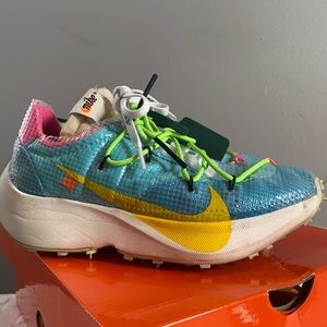 WS Vapor STREET/ OFF-White x NIKE size 6 men’s